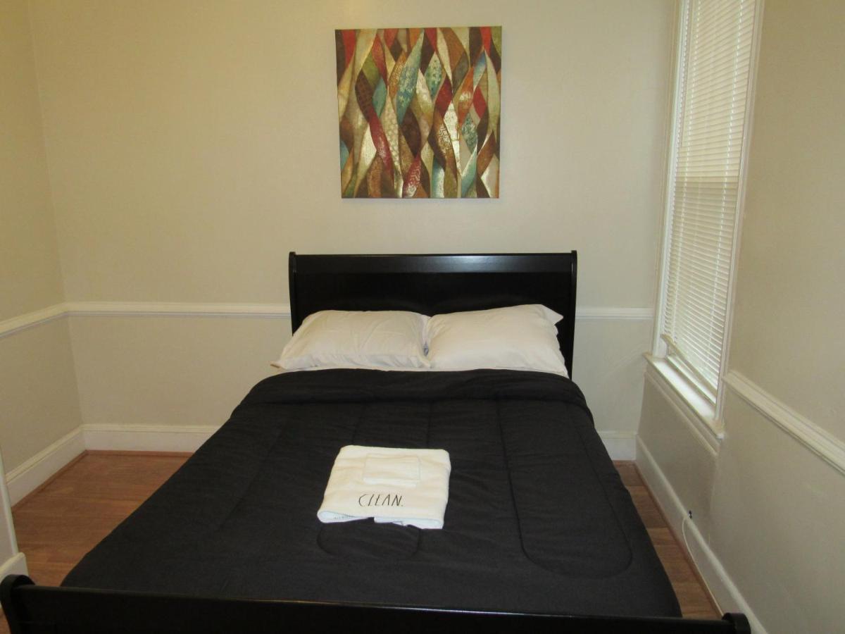 Located In The Noma-Gallaudet Neighborhood Apartamento Distrito de Colúmbia Exterior foto
