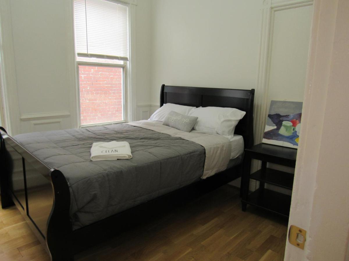 Located In The Noma-Gallaudet Neighborhood Apartamento Distrito de Colúmbia Exterior foto