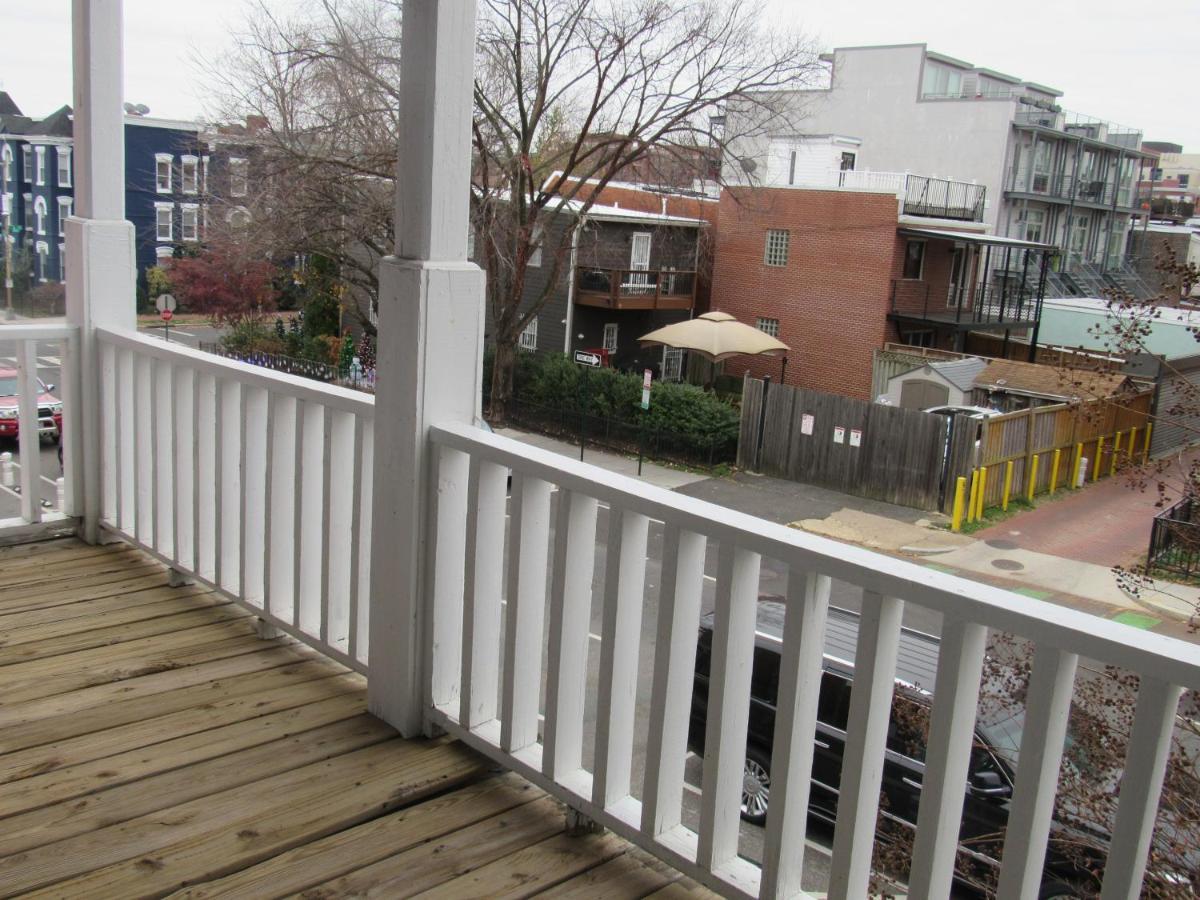 Located In The Noma-Gallaudet Neighborhood Apartamento Distrito de Colúmbia Exterior foto